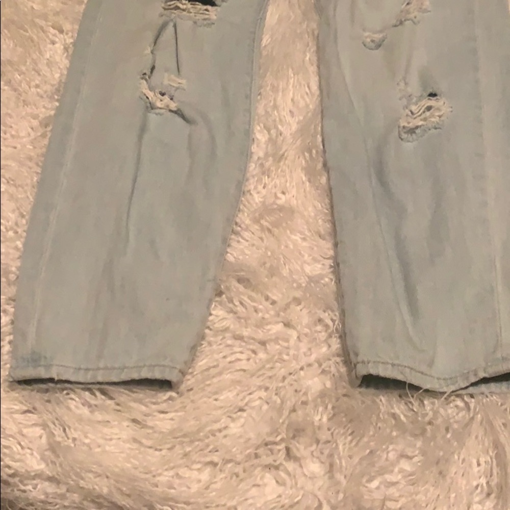 Jeans - Picture 2 of 4